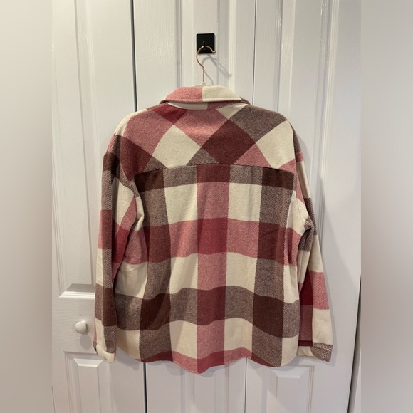 bundle of 2 checkered pattern shacket (pink and red) - Picture 12 of 12
